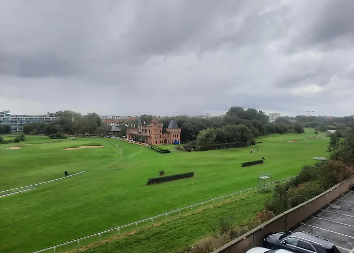 公寓 Golf Aan Zee 奥斯滕德